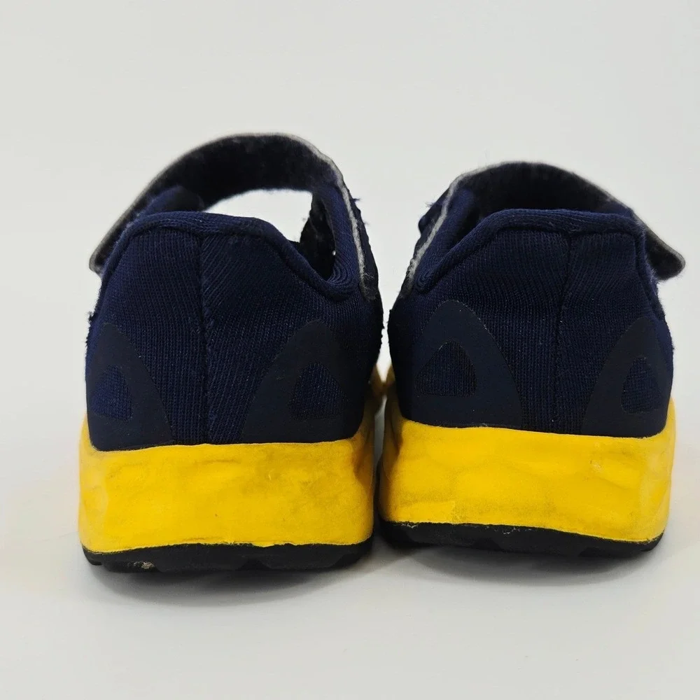 New Balance‎ Arishi v4 Kids Fresh Foam Navy Red Yellow Sneakers Size 6C